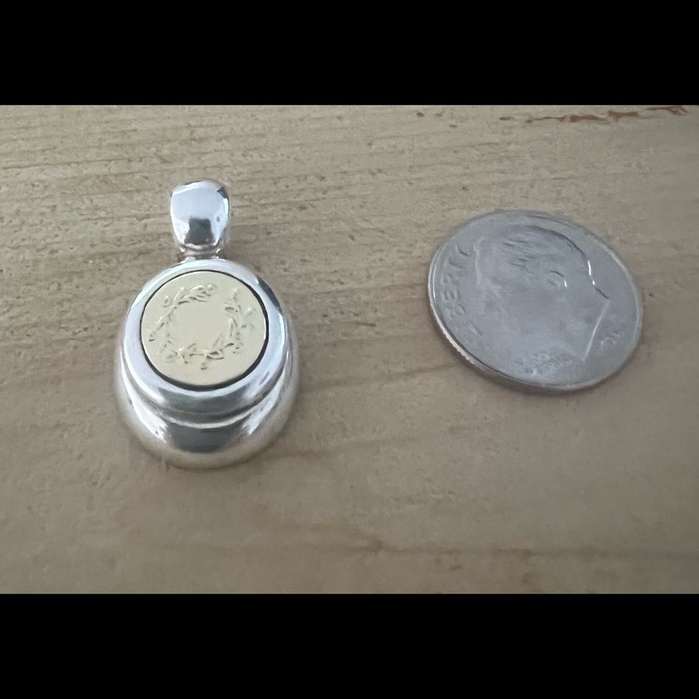 Sterling silver Olympic wreath pendant